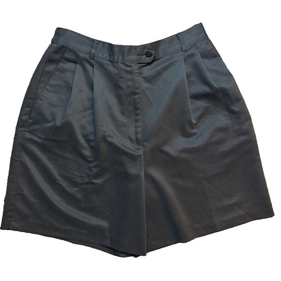 Izod Pants - Izod Womens Black‎ Pleated Golf Shorts Size 10